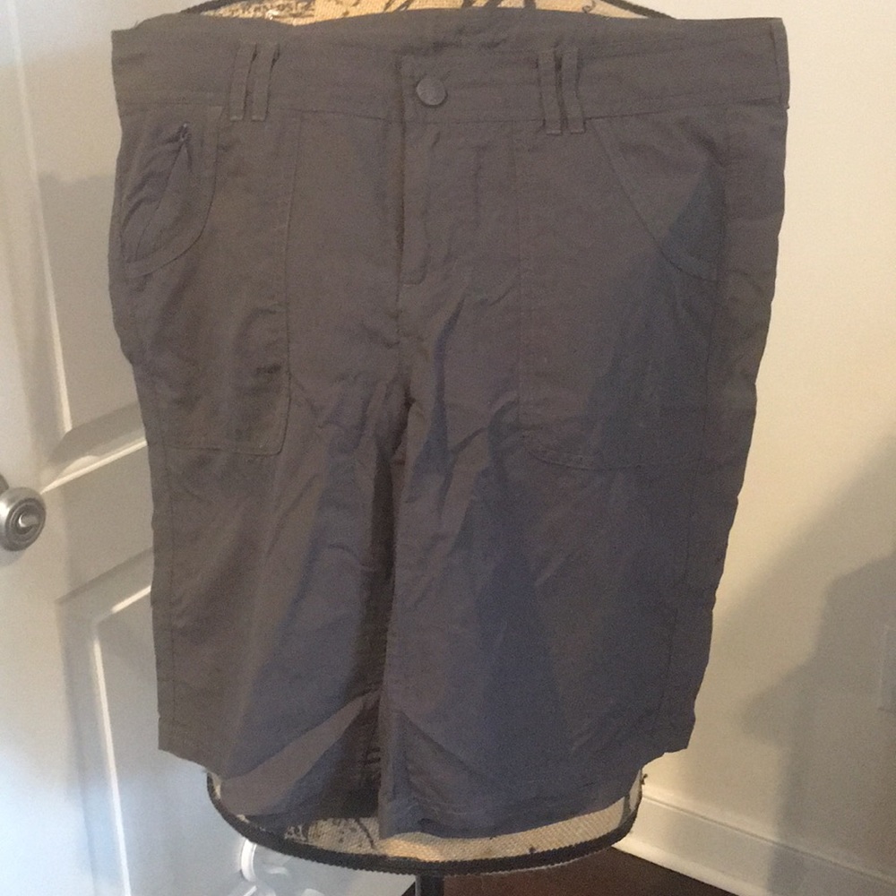 North Face Bermuda quick dry shorts